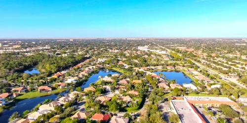 Luxury homes and investment properties in Coral Springs Florida.